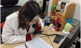 服务性工作者在线观看,在线观看新趋势下的职业生活洞察